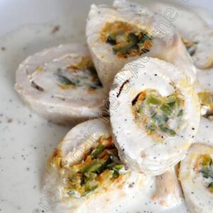 Roulés de dinde farcis aux petits légumes et sauce vanille